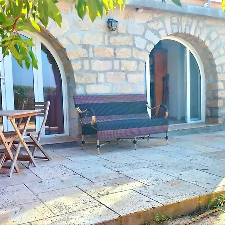 Private Sea Access And Garden In * Sanary-sur-Mer